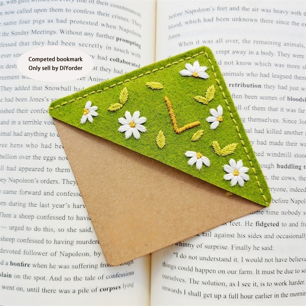 Personalized Hand Embroidered Corner Bookmark,Xmas Gifts