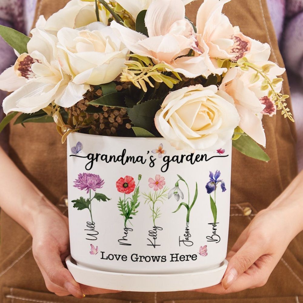 Personalized Birth Month Flower Pots with Grandkids Names, Mother's Day Gift