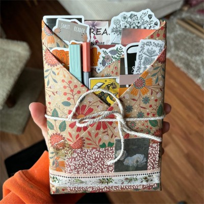 Christmas Blind Date with a Book,Holiday Blind Date,Bookish Gifts, Book Lover Gifts.